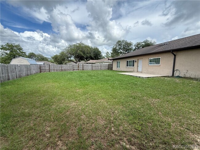 Building Photo - 3047 W Kirkwood Pl