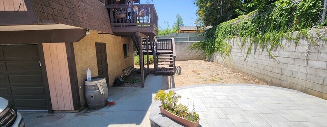 Building Photo - 199 N Hermosa Ave