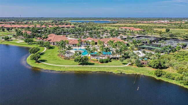 Building Photo - 10063 Crooked Crk Dr