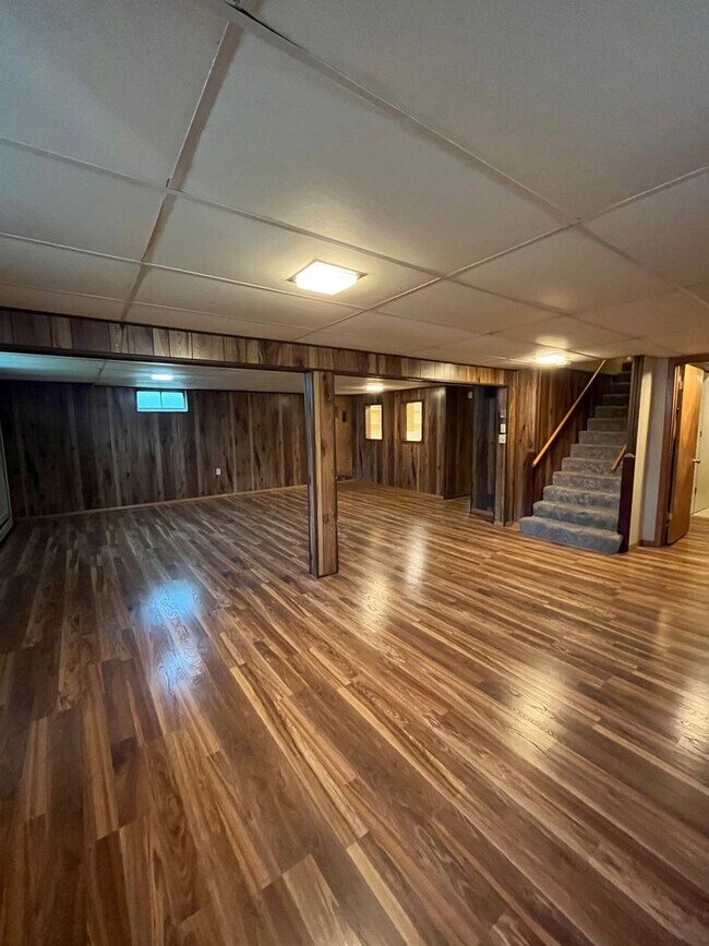 Building Photo - Beautiful 3 Bedroom Home in Normal!