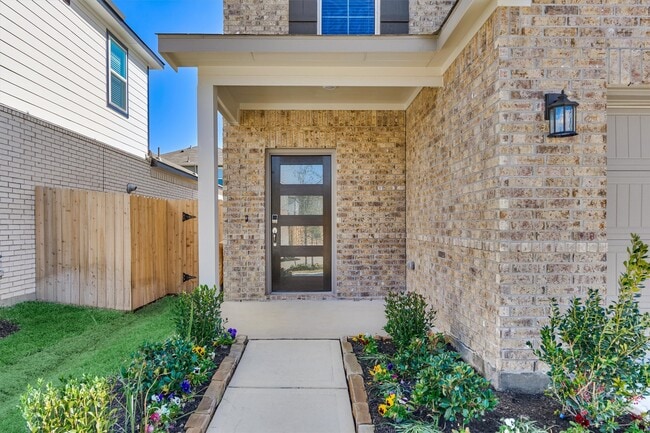 Building Photo - 282 Brazen Forest Trl