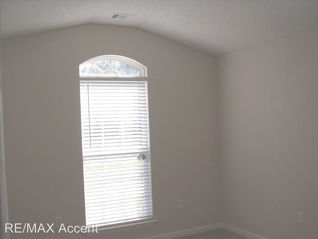 Building Photo - 3 br, 2 bath House - 294 Golden Grove