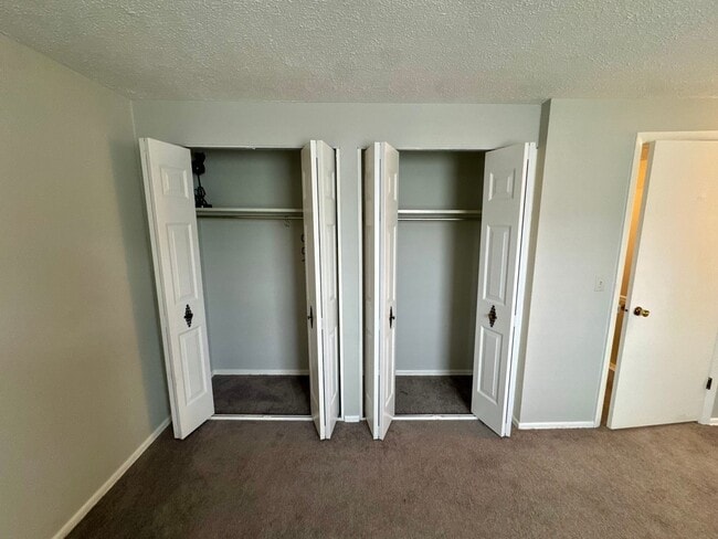 Building Photo - Charming 2 Bed 1 Bath in Cranberry!