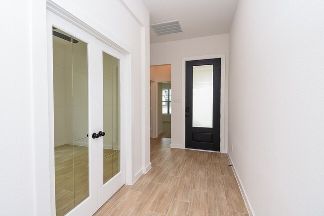 Building Photo - 21527 Sand Fringepod Wy