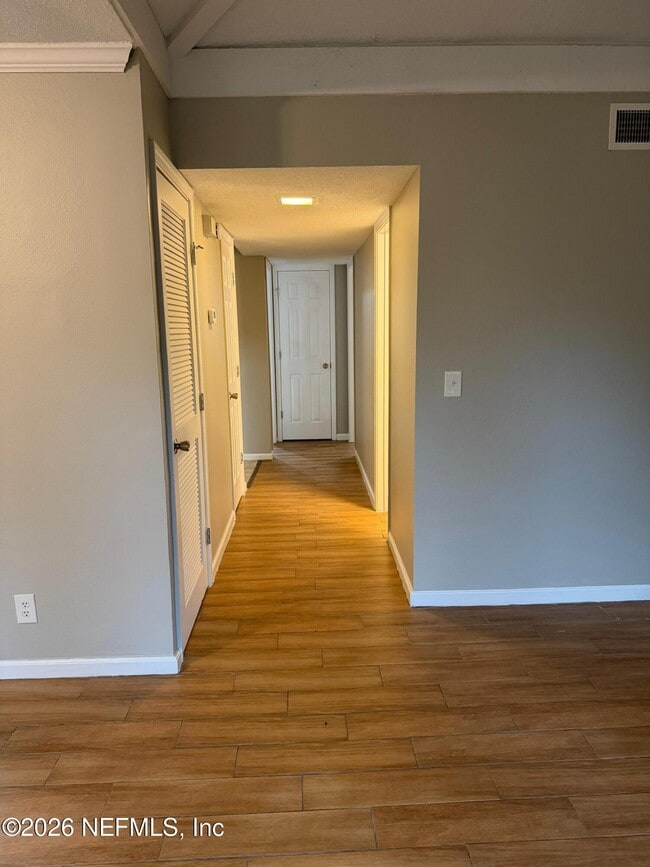 Building Photo - 3864 La Mirada Dr N