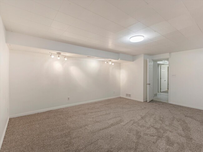 Building Photo - 1786 S 2100 E