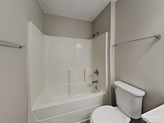 Building Photo - 63 Marisco Way