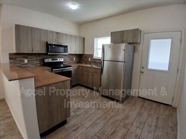 Building Photo - 3713 Whitewing Ave