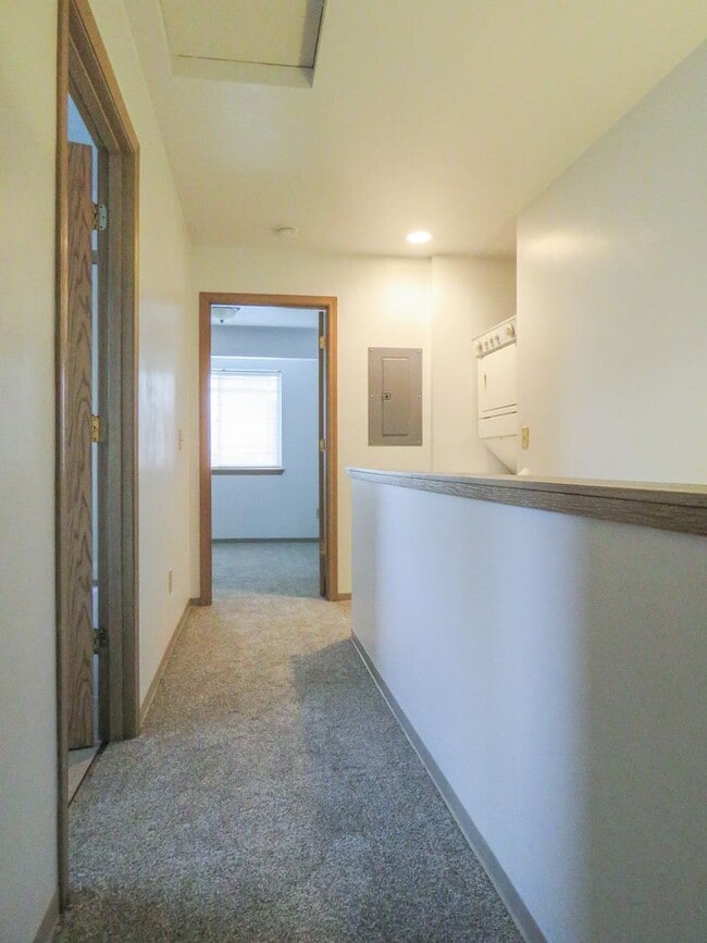 Building Photo - 1475 -1479 W.11th - FH