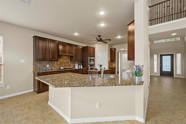 Building Photo - 10907 Lombardia Ct