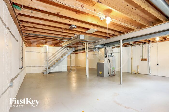Building Photo - 16263 Fullerton Meadows Dr