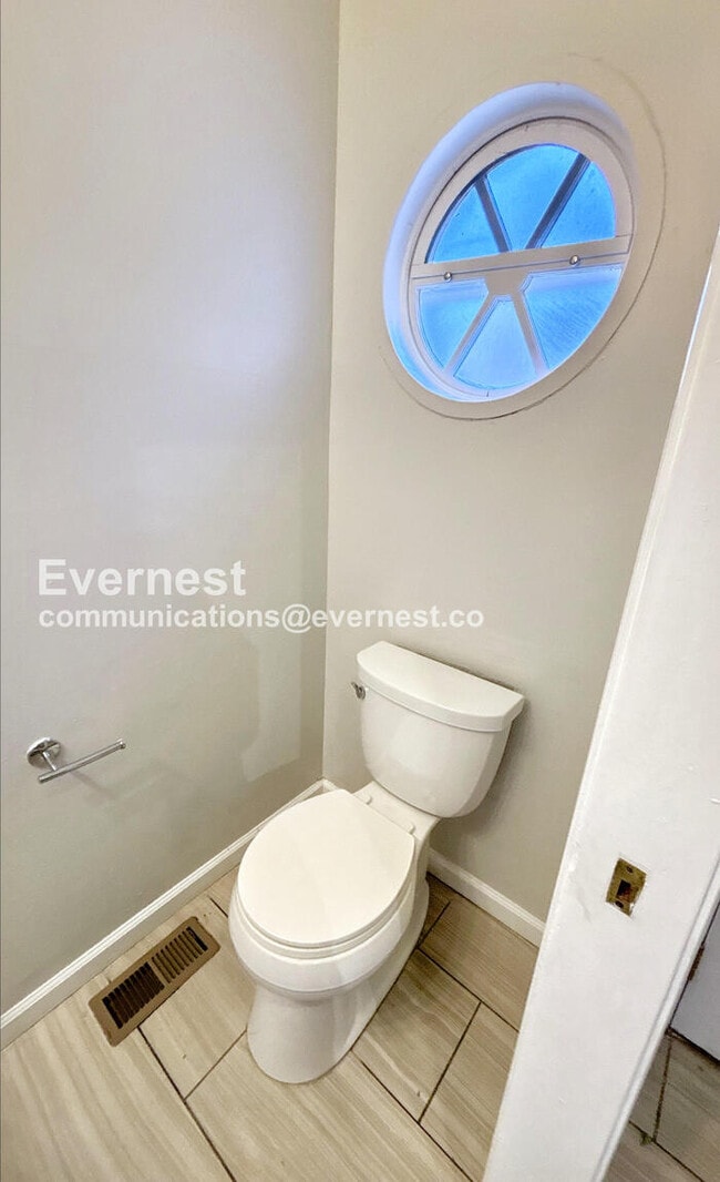 Building Photo - 4376 Maryland Ave