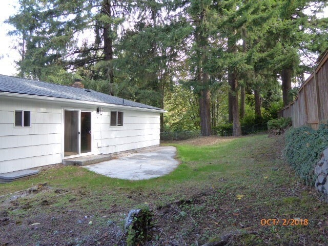 Building Photo - Charming 3 Bed 2 Bath Rambler in Eastgate