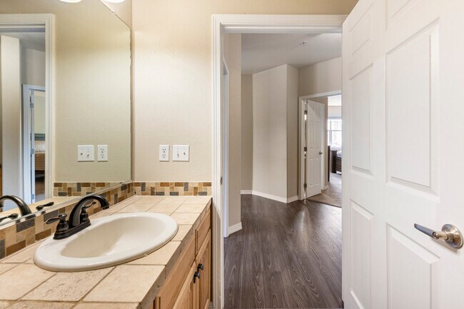 Building Photo - 15460 Canyon Gulch Ln