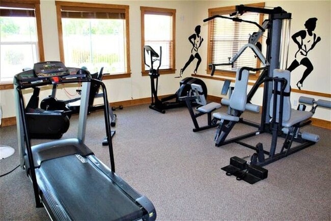 Building Photo - 3 Bed, 2.5 Bath Townhome in West Greeley. ...