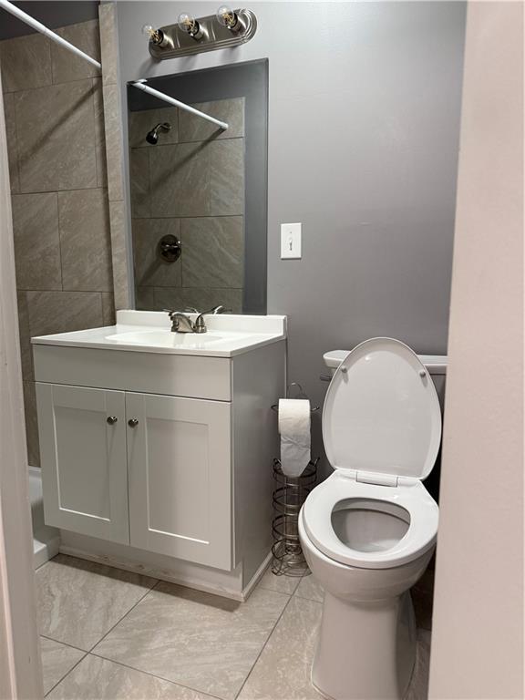 Building Photo - 498 Ridge Ave