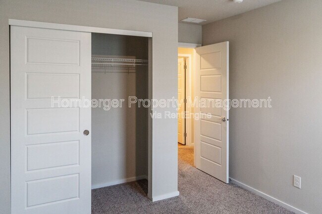 Building Photo - 5813 W Georgetown Ln