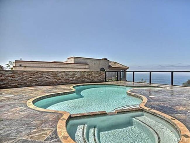 Building Photo - 621 Loretta Dr