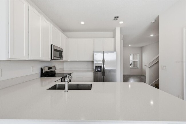 Building Photo - 3303 Laurent Lp