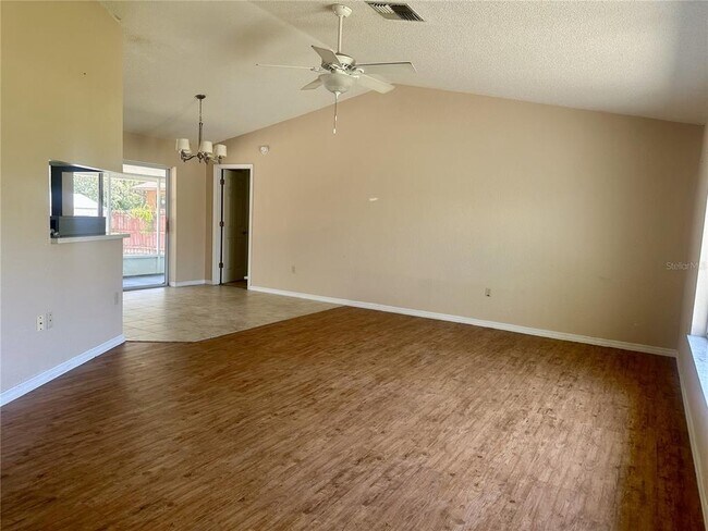 Building Photo - 11455 Riddle Dr