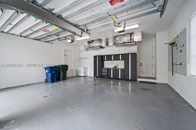 Building Photo - 5851 SW 77th Terrace