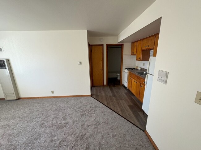 Building Photo - 4100 S 51st St