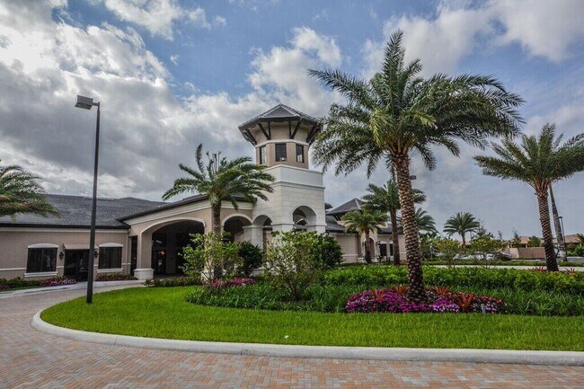 Building Photo - 8727 Carmel Mountain Way