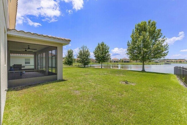 Building Photo - 3802 Carrick Bend Dr