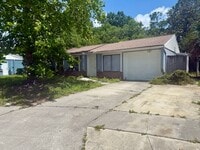 Building Photo - 3/2 in Port Richey!