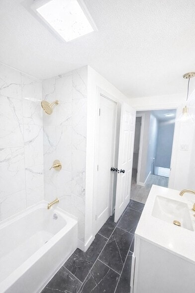 Building Photo - 116 Breckwood Cir