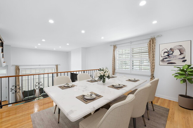 Building Photo - 2450 E Del Mar Blvd