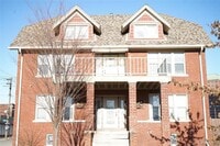 Building Photo - 3716 Lincoln St