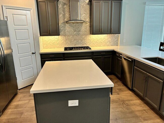 Building Photo - 4135 Chloe Ridge Ln