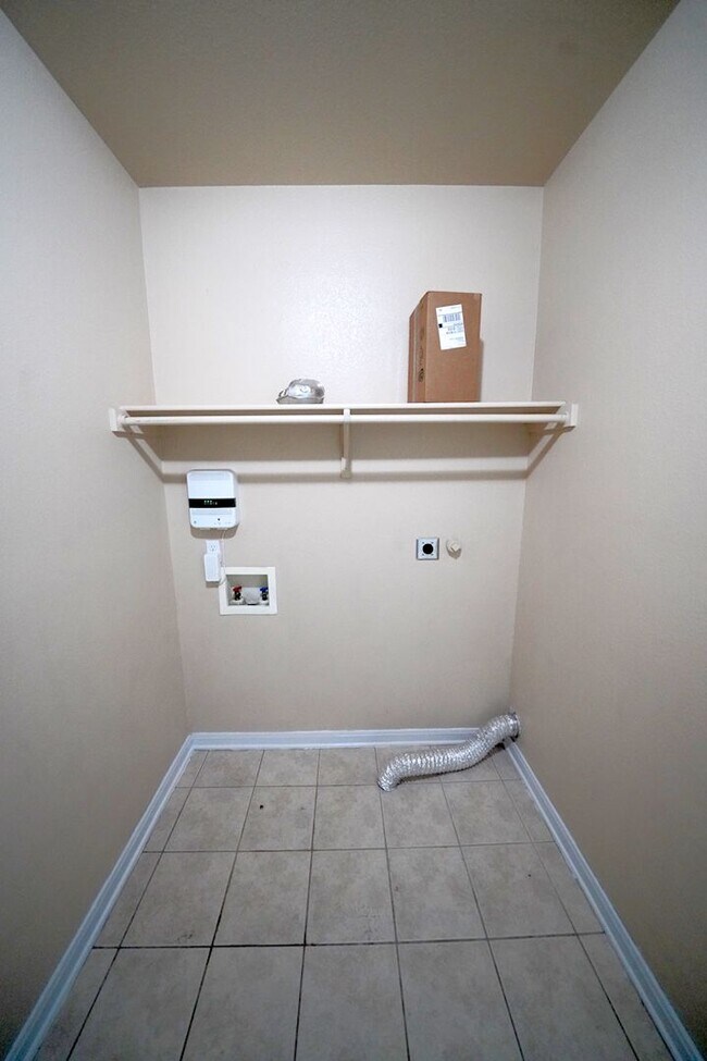 Building Photo - 68 Chapel Hill Cir