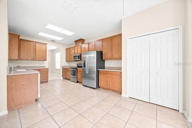 Building Photo - 12948 Moss Park Ridge Dr