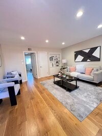 Building Photo - 3001 Los Prados St