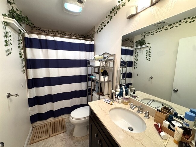 Building Photo - 59 Fort Ave