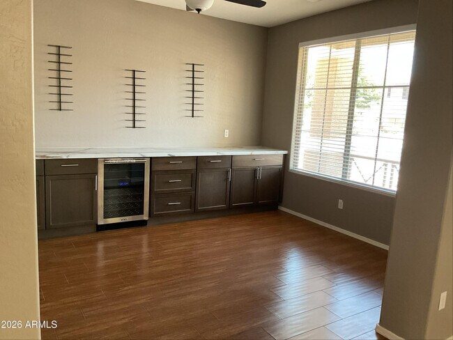Building Photo - 14335 W Country Gables Dr