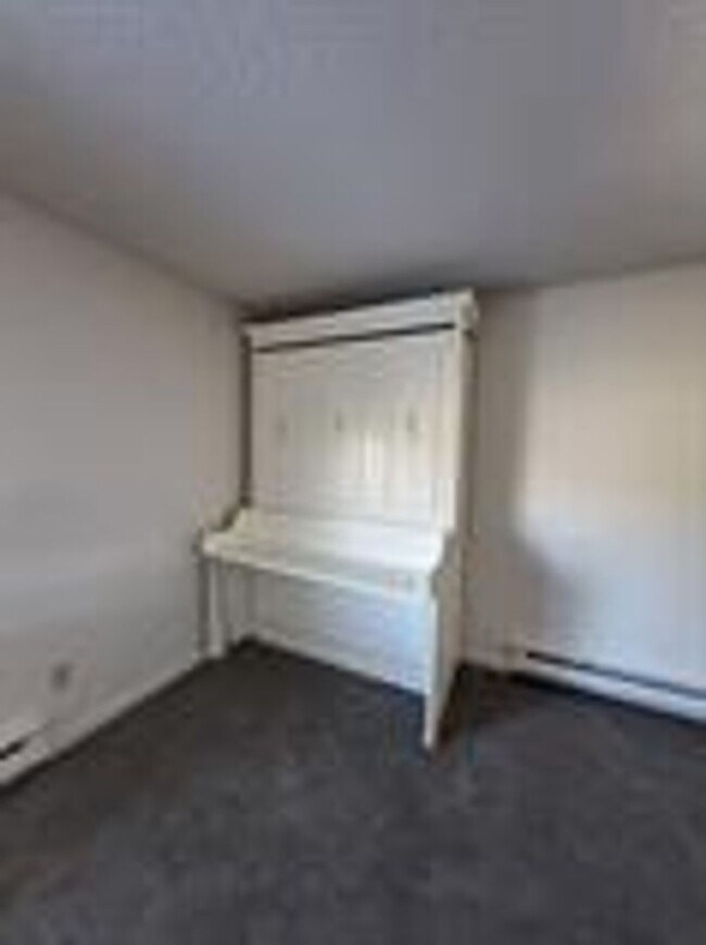 Building Photo - In town Breckenridge Studio!  Heat and Electric included!  Between town and the lifts!  Available...