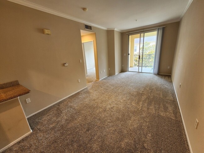 Building Photo - 2429 Watermarke Pl