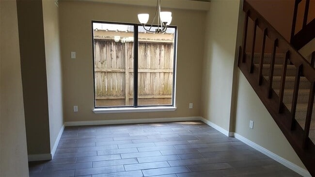 Building Photo - 12625 Memorial Dr