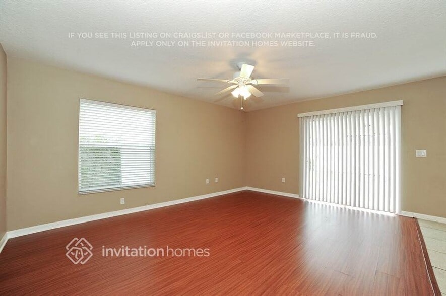Building Photo - 3328 Thistledown Ln