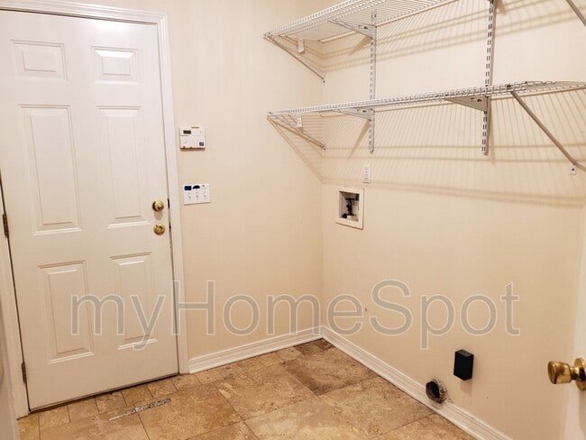 Building Photo - 4219 Spindlewick Dr