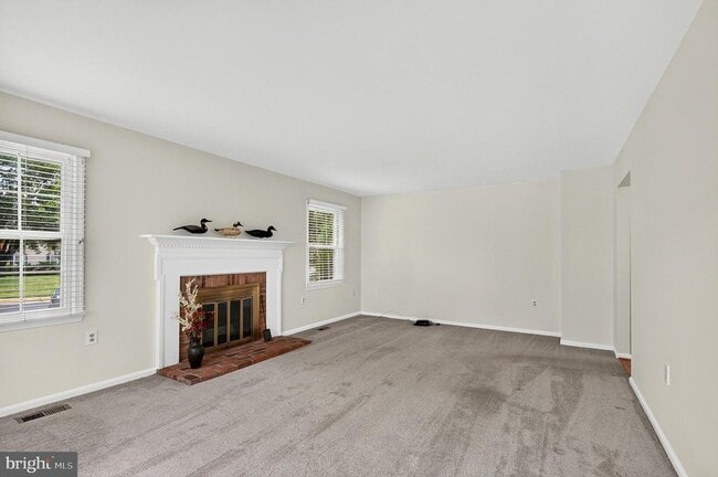 Building Photo - 14560 Creek Branch Ct
