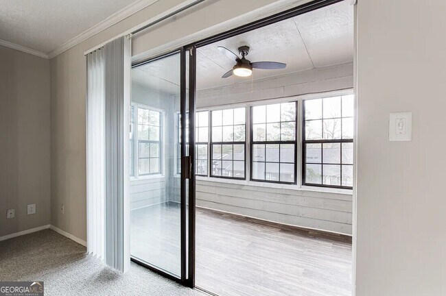 Building Photo - 2330 Cobb Pkwy SE