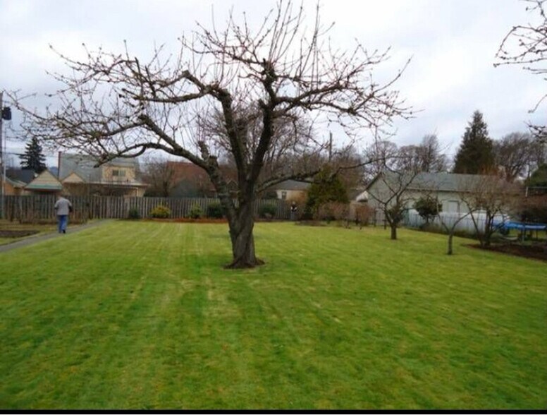 Primary Photo - 2652 Fir St