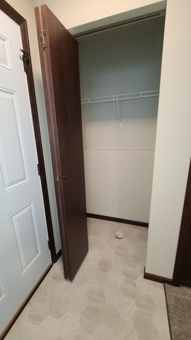 Building Photo - Modern 3 Bedroom Home with Garage & Fenced Yard for Rent!