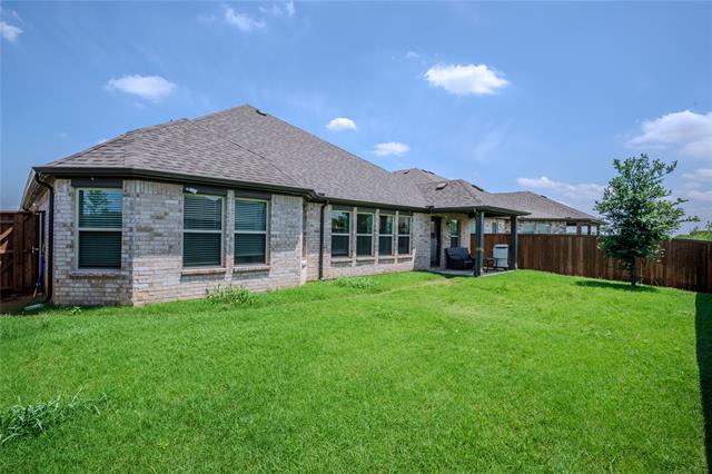 Building Photo - 404 Eaton Dr