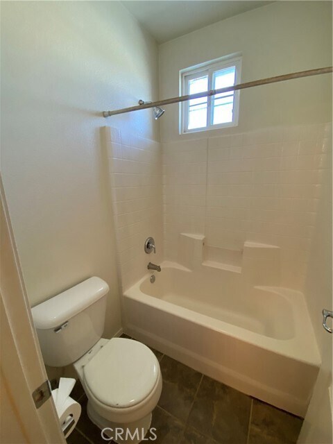 Building Photo - 5505 Sunset Ridge Dr