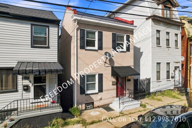 Building Photo - 1717 Sidney St